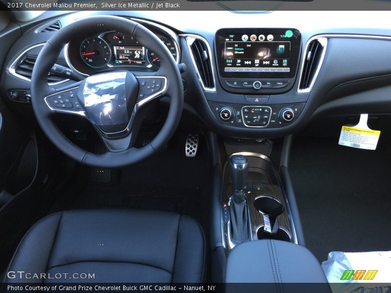 Dashboard of 2017 Malibu Premier