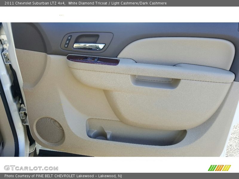 White Diamond Tricoat / Light Cashmere/Dark Cashmere 2011 Chevrolet Suburban LTZ 4x4