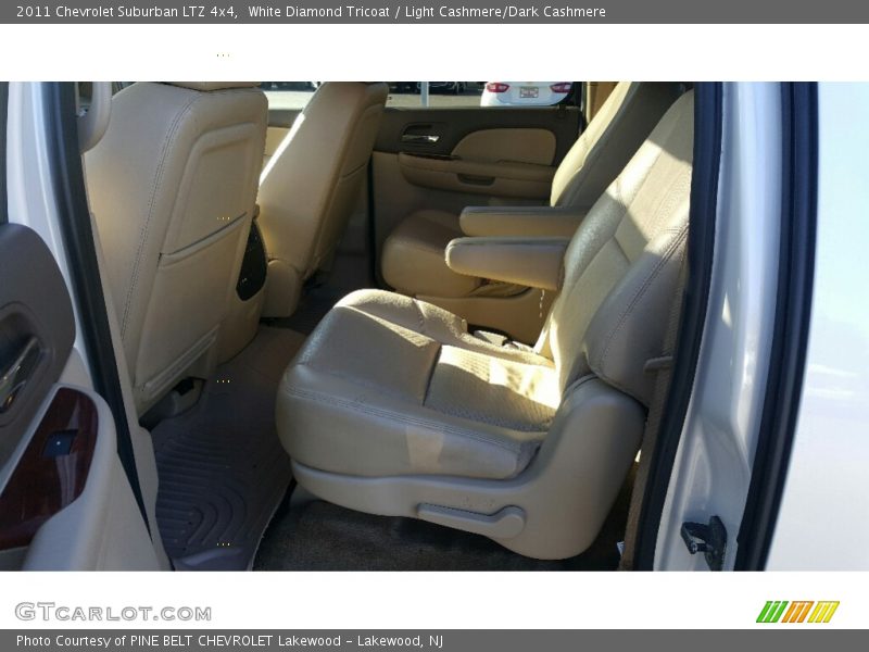White Diamond Tricoat / Light Cashmere/Dark Cashmere 2011 Chevrolet Suburban LTZ 4x4