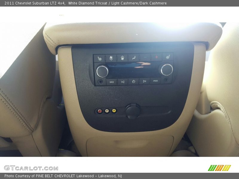 White Diamond Tricoat / Light Cashmere/Dark Cashmere 2011 Chevrolet Suburban LTZ 4x4