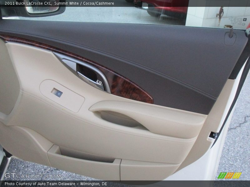 Summit White / Cocoa/Cashmere 2011 Buick LaCrosse CXL
