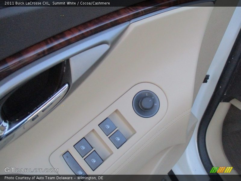Summit White / Cocoa/Cashmere 2011 Buick LaCrosse CXL