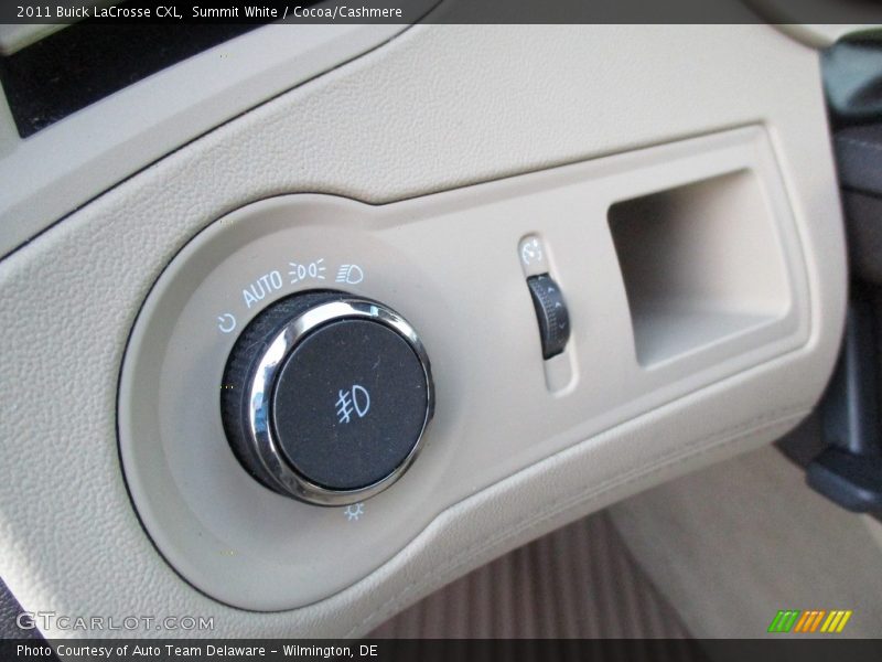 Summit White / Cocoa/Cashmere 2011 Buick LaCrosse CXL