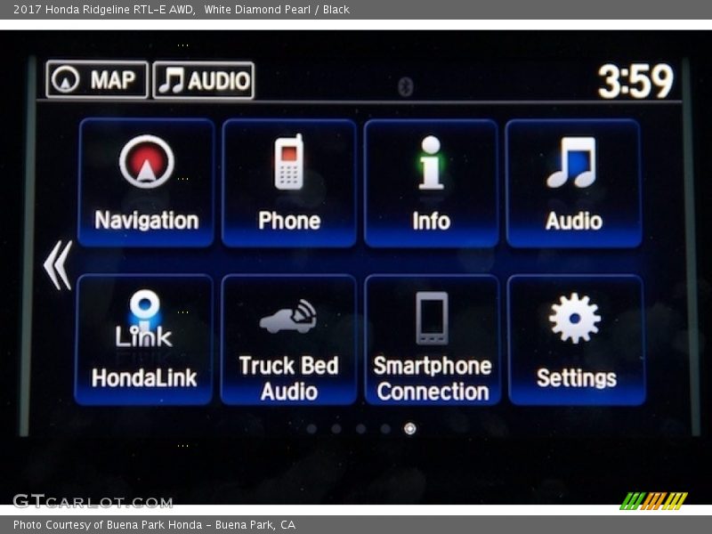 Controls of 2017 Ridgeline RTL-E AWD