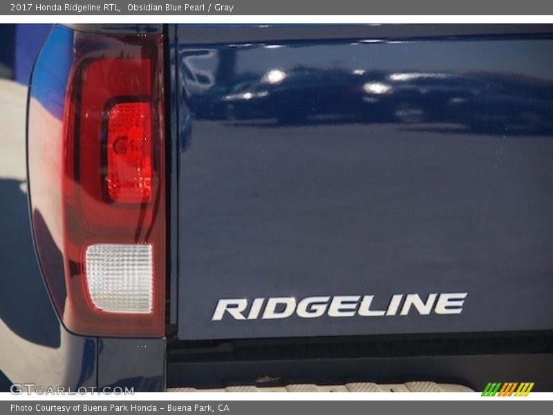 Obsidian Blue Pearl / Gray 2017 Honda Ridgeline RTL