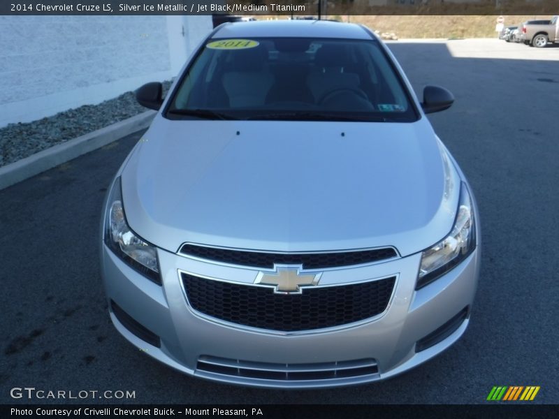Silver Ice Metallic / Jet Black/Medium Titanium 2014 Chevrolet Cruze LS