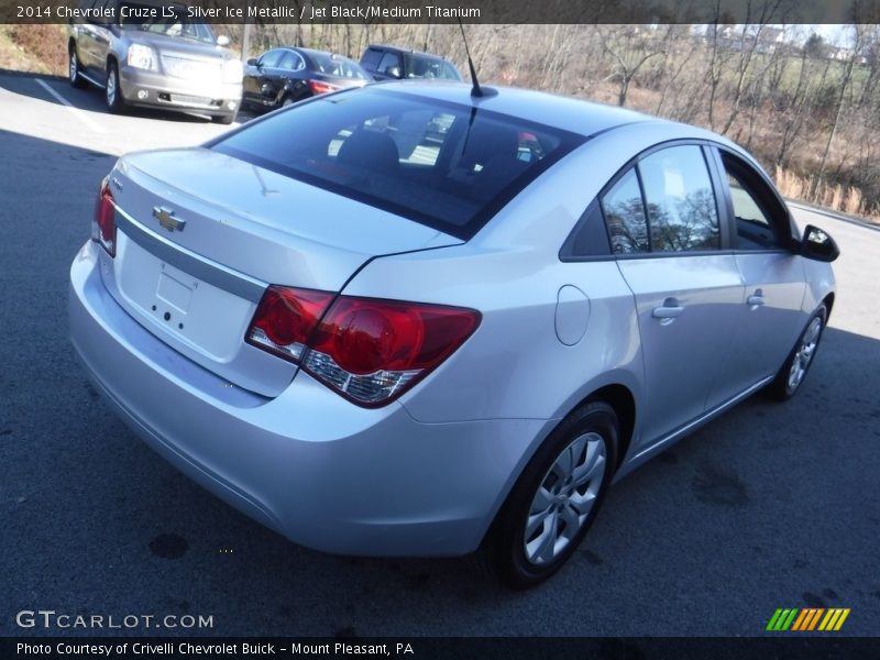 Silver Ice Metallic / Jet Black/Medium Titanium 2014 Chevrolet Cruze LS