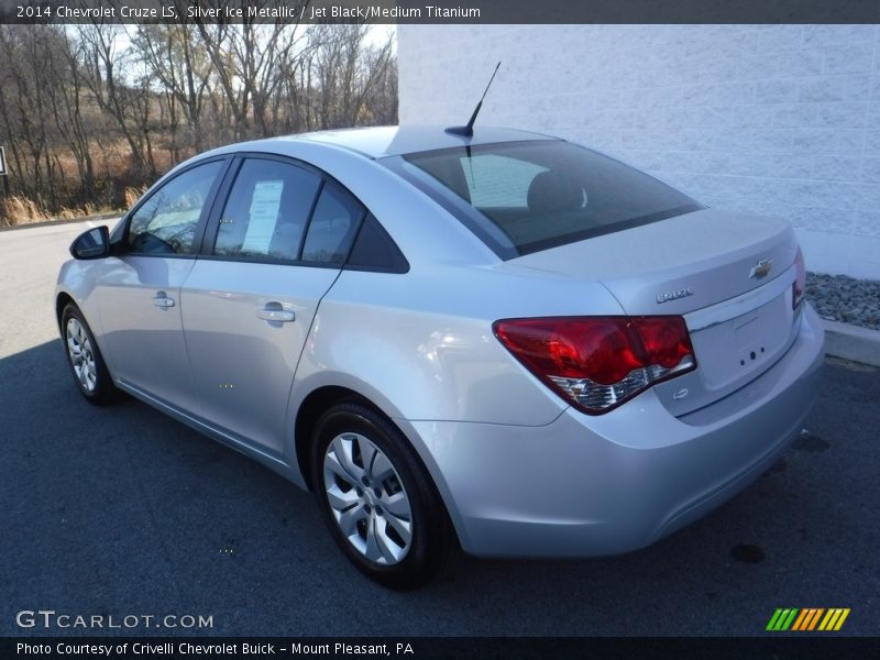 Silver Ice Metallic / Jet Black/Medium Titanium 2014 Chevrolet Cruze LS