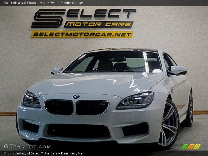 Alpine White / Sakhir Orange 2014 BMW M6 Coupe