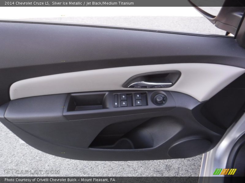 Silver Ice Metallic / Jet Black/Medium Titanium 2014 Chevrolet Cruze LS