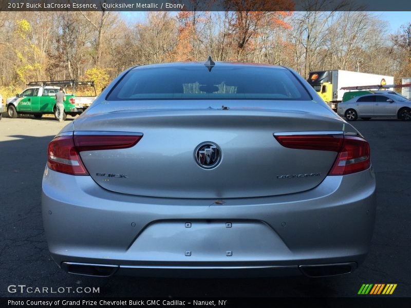 Quicksilver Metallic / Ebony 2017 Buick LaCrosse Essence