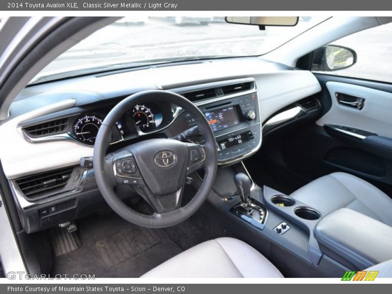 Classic Silver Metallic / Light Gray 2014 Toyota Avalon XLE