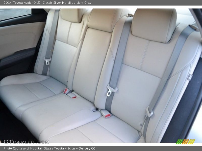 Classic Silver Metallic / Light Gray 2014 Toyota Avalon XLE