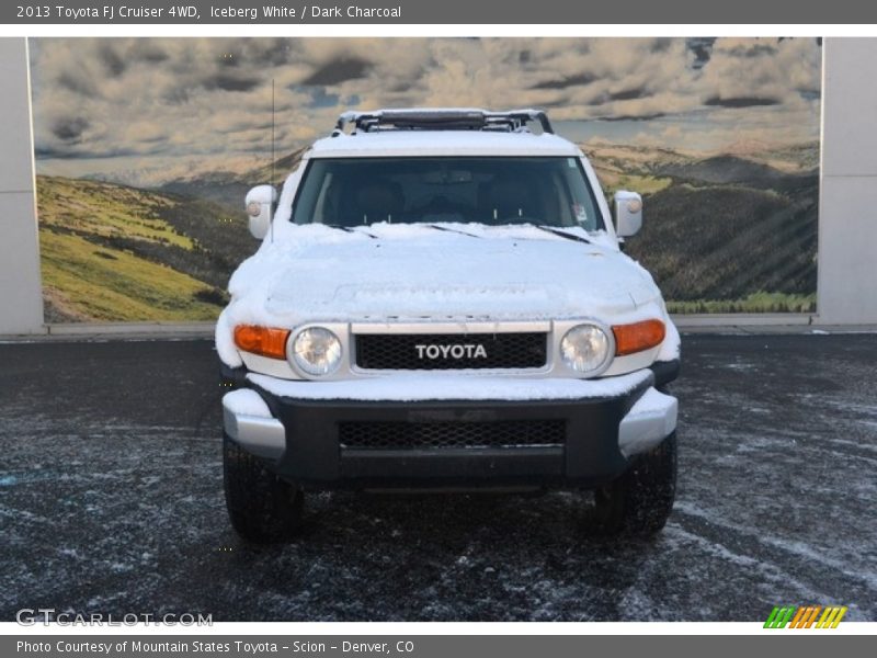 Iceberg White / Dark Charcoal 2013 Toyota FJ Cruiser 4WD