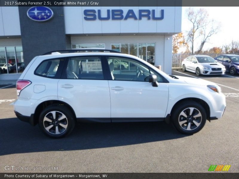 Crystal White Pearl / Gray 2017 Subaru Forester 2.5i