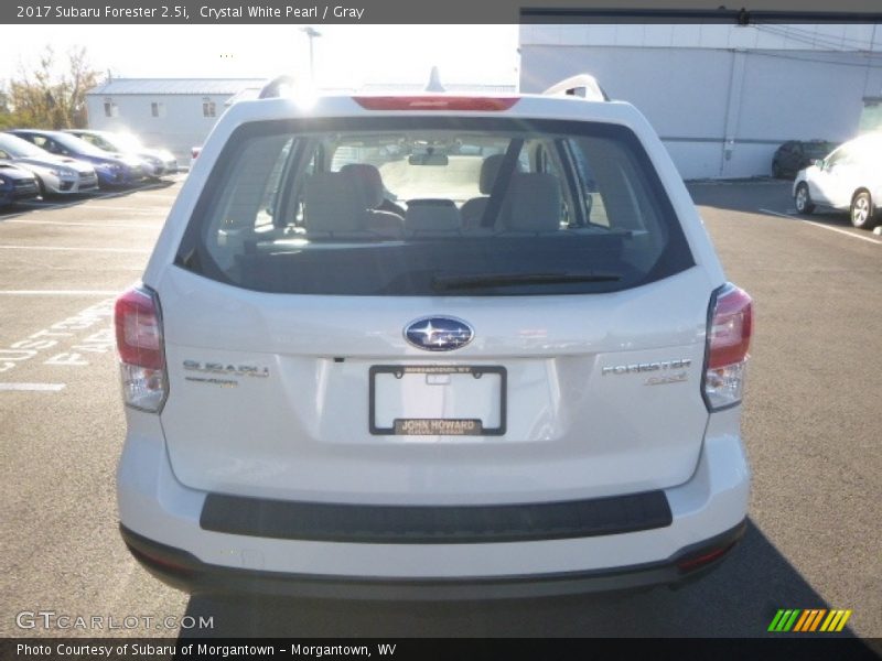 Crystal White Pearl / Gray 2017 Subaru Forester 2.5i