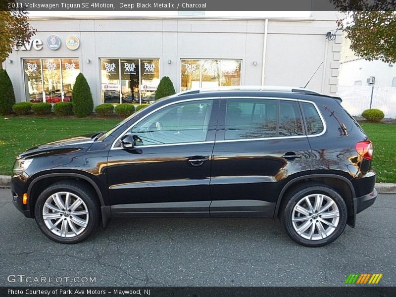 Deep Black Metallic / Charcoal 2011 Volkswagen Tiguan SE 4Motion