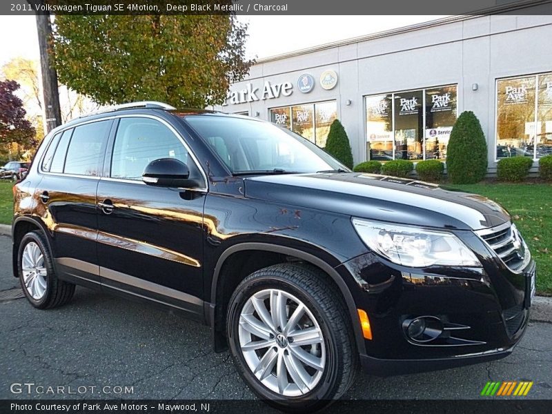 Deep Black Metallic / Charcoal 2011 Volkswagen Tiguan SE 4Motion