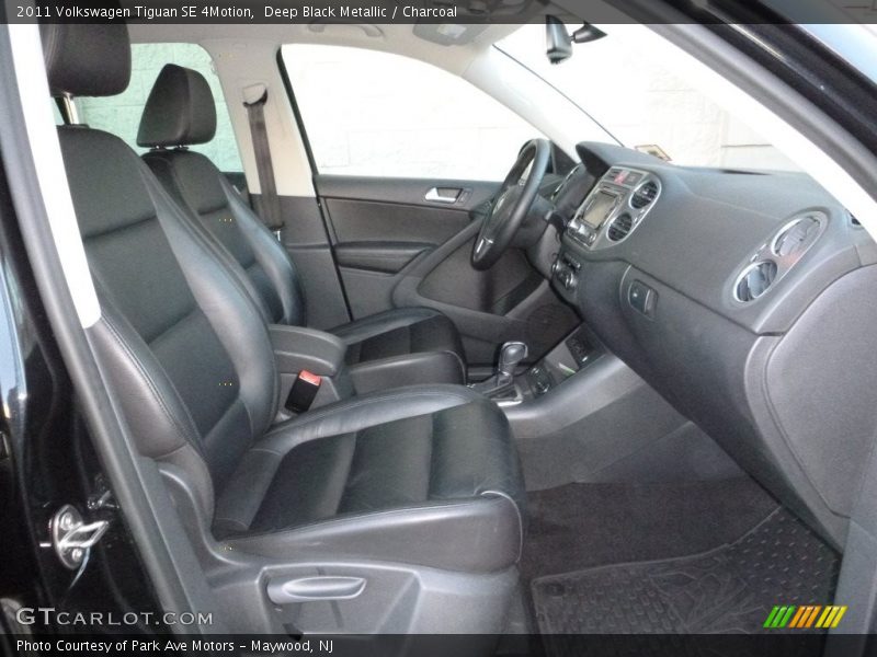 Deep Black Metallic / Charcoal 2011 Volkswagen Tiguan SE 4Motion