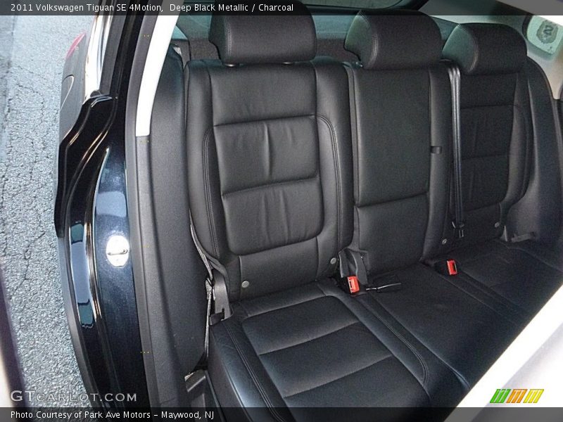 Deep Black Metallic / Charcoal 2011 Volkswagen Tiguan SE 4Motion