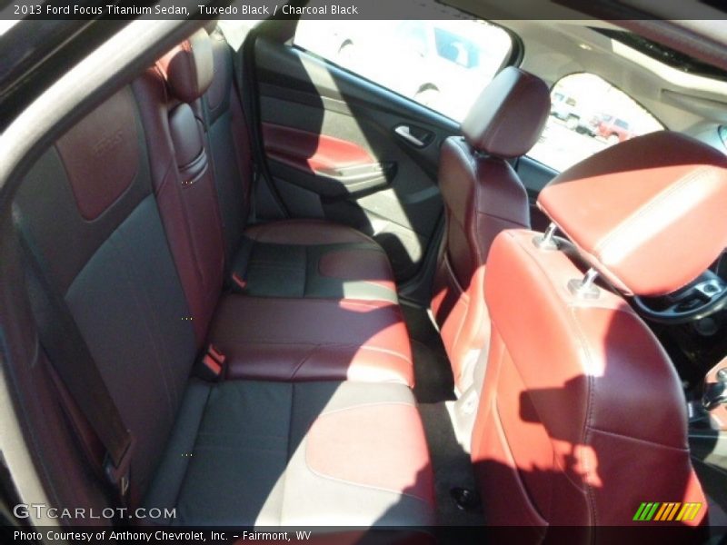 Tuxedo Black / Charcoal Black 2013 Ford Focus Titanium Sedan