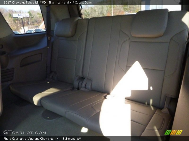 Silver Ice Metallic / Cocoa/Dune 2017 Chevrolet Tahoe LT 4WD