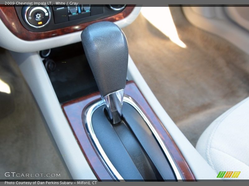 White / Gray 2009 Chevrolet Impala LT