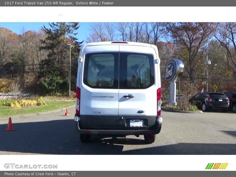 Oxford White / Pewter 2017 Ford Transit Van 250 MR Regular