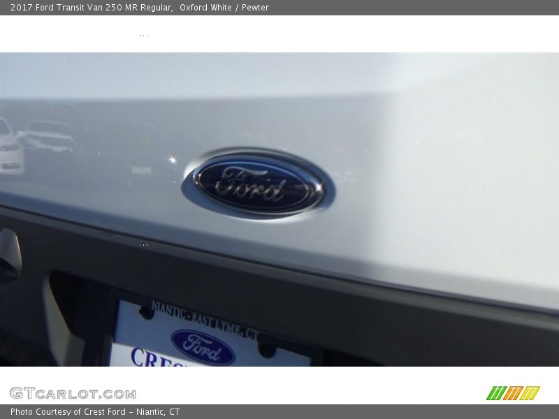 Oxford White / Pewter 2017 Ford Transit Van 250 MR Regular