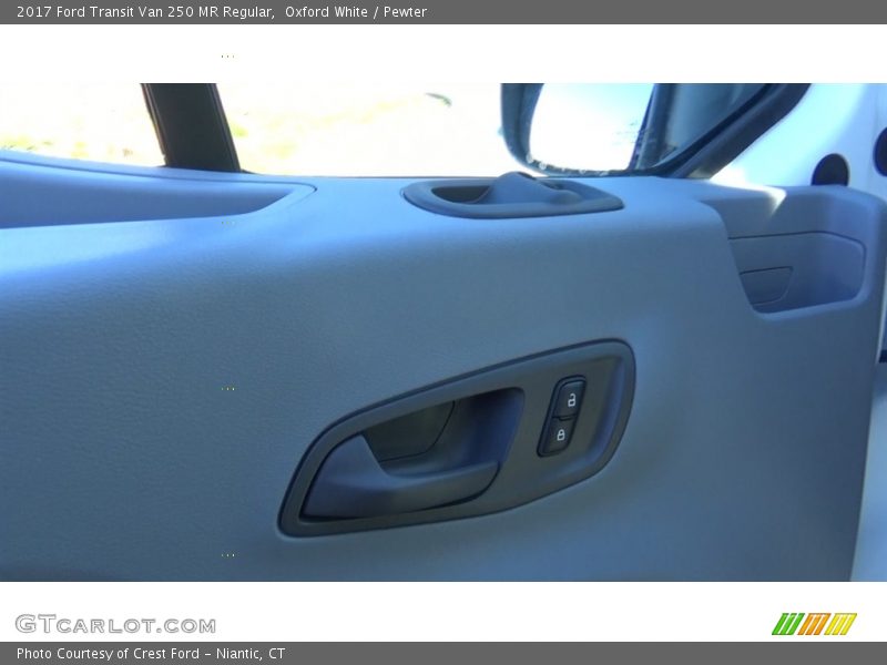 Oxford White / Pewter 2017 Ford Transit Van 250 MR Regular