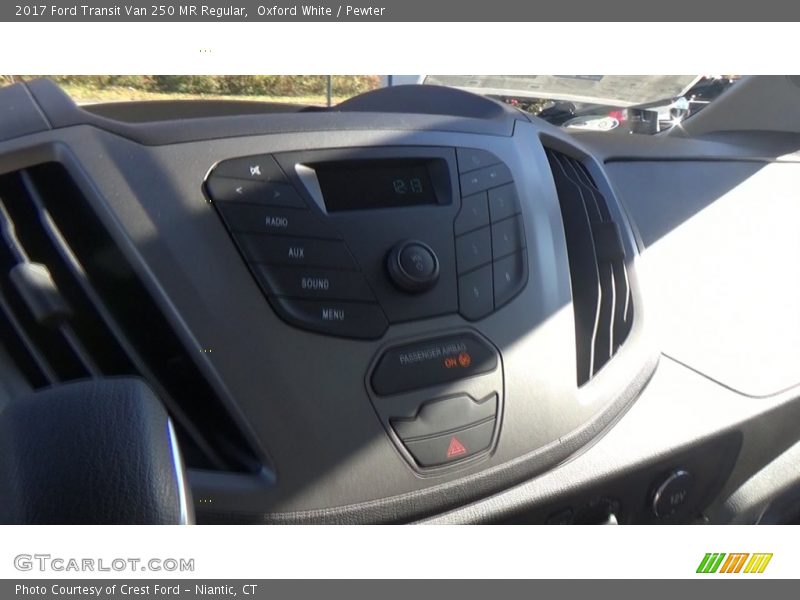 Oxford White / Pewter 2017 Ford Transit Van 250 MR Regular