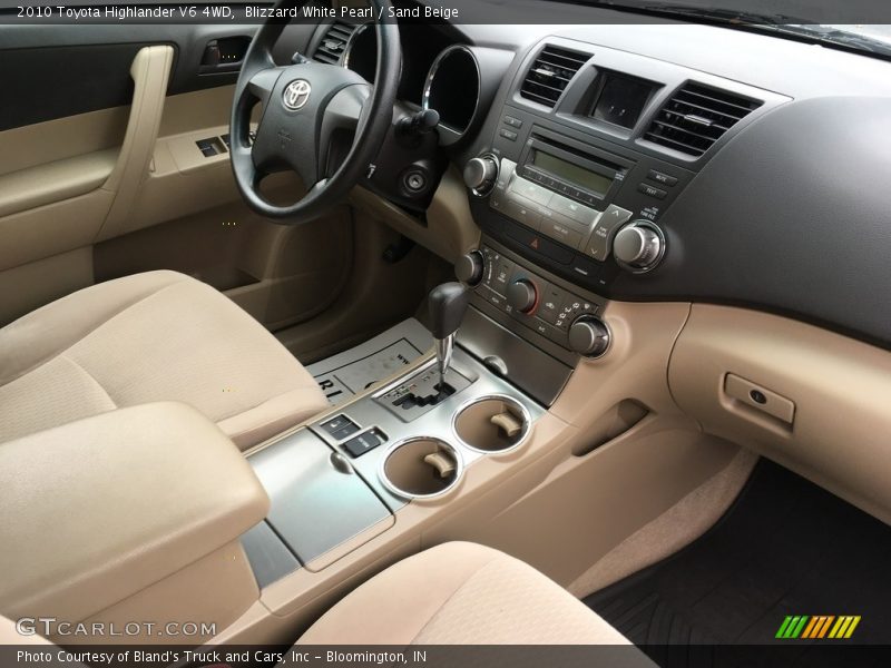 Blizzard White Pearl / Sand Beige 2010 Toyota Highlander V6 4WD