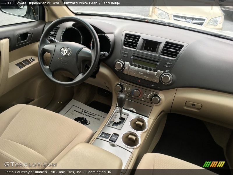 Blizzard White Pearl / Sand Beige 2010 Toyota Highlander V6 4WD