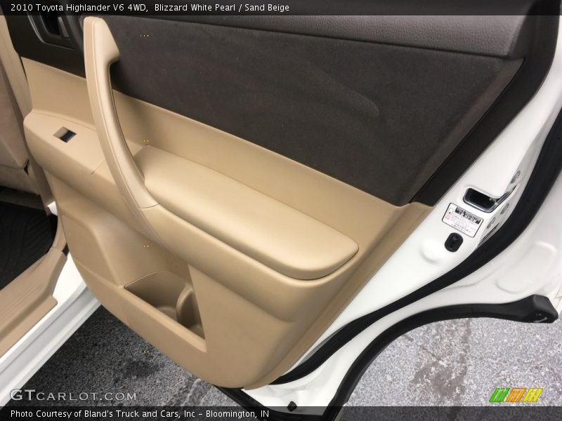 Blizzard White Pearl / Sand Beige 2010 Toyota Highlander V6 4WD