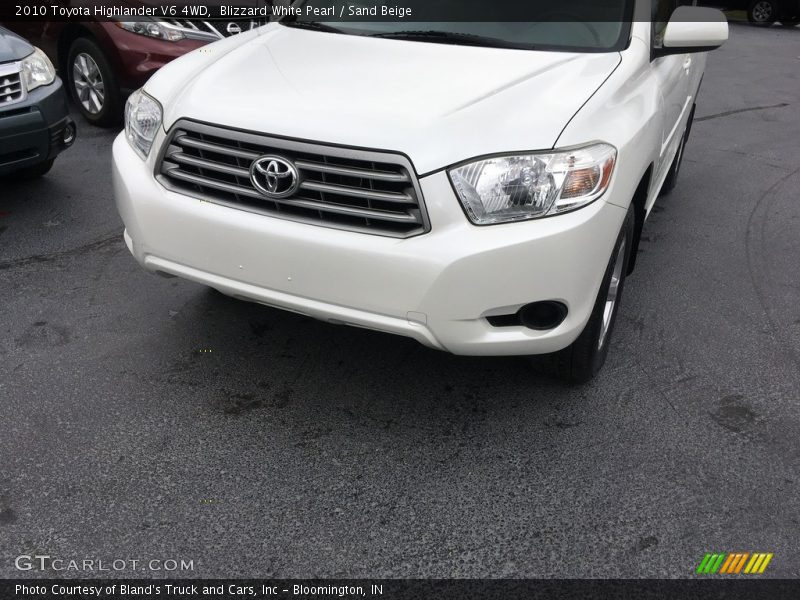 Blizzard White Pearl / Sand Beige 2010 Toyota Highlander V6 4WD