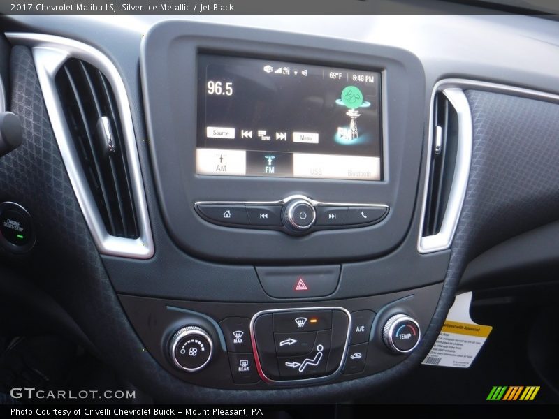 Silver Ice Metallic / Jet Black 2017 Chevrolet Malibu LS
