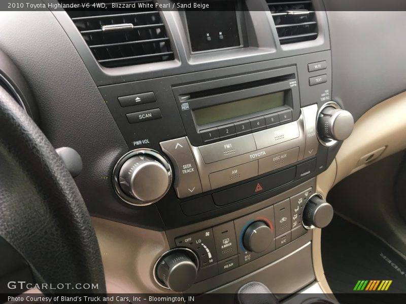 Blizzard White Pearl / Sand Beige 2010 Toyota Highlander V6 4WD