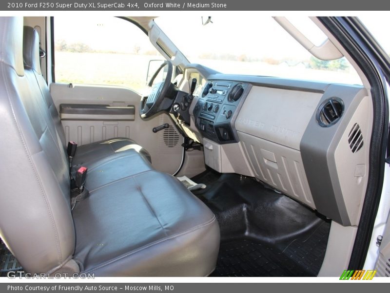 Oxford White / Medium Stone 2010 Ford F250 Super Duty XL SuperCab 4x4