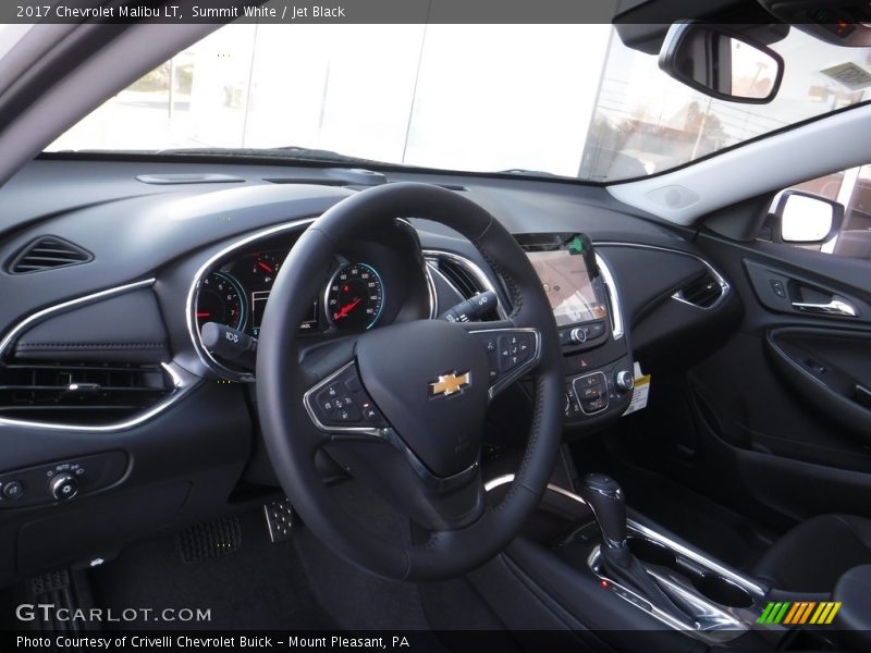 Summit White / Jet Black 2017 Chevrolet Malibu LT