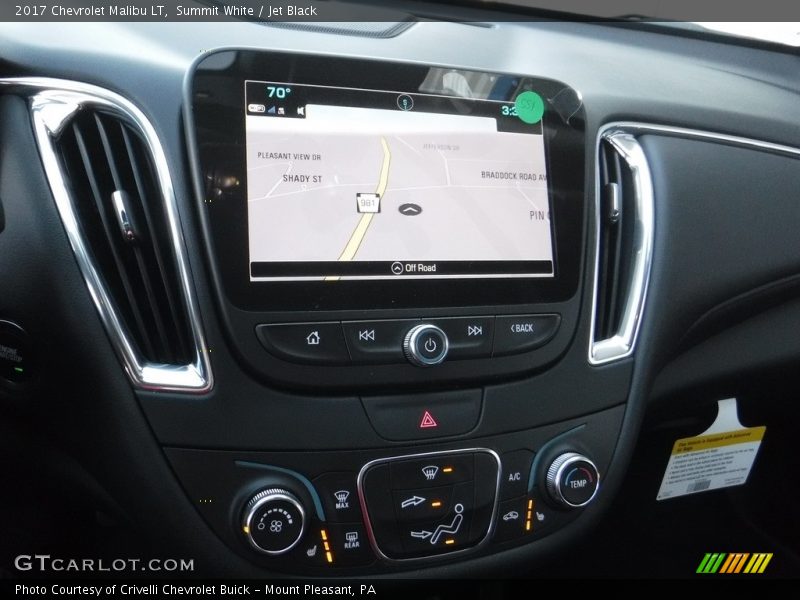 Summit White / Jet Black 2017 Chevrolet Malibu LT