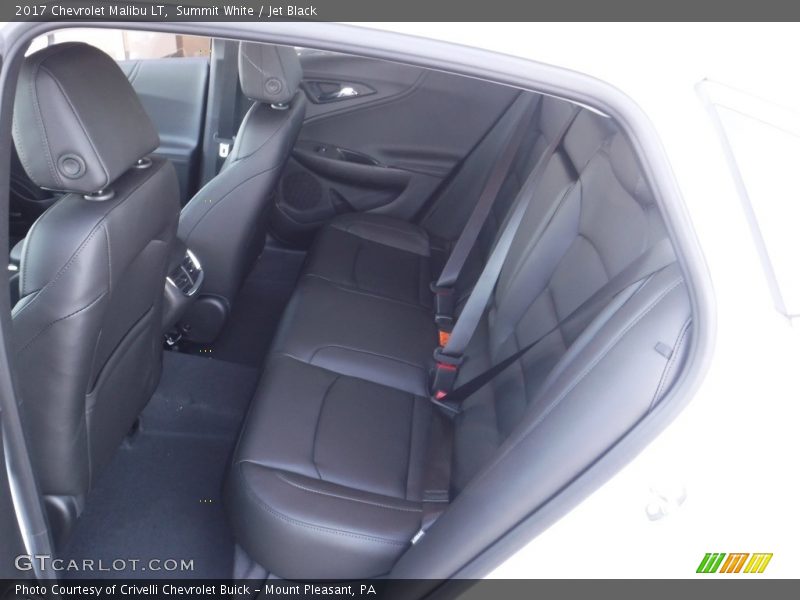Summit White / Jet Black 2017 Chevrolet Malibu LT