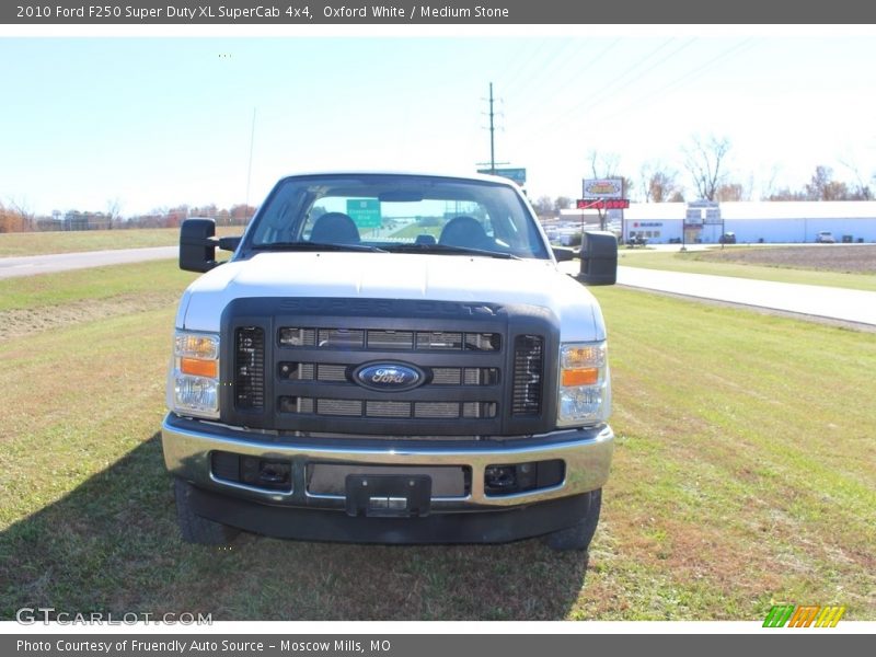 Oxford White / Medium Stone 2010 Ford F250 Super Duty XL SuperCab 4x4