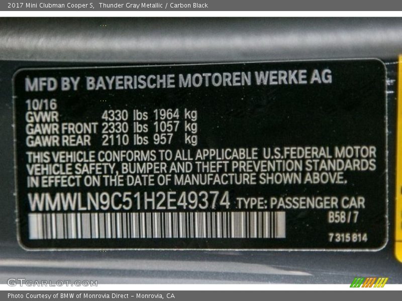 Thunder Gray Metallic / Carbon Black 2017 Mini Clubman Cooper S
