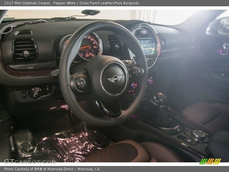 Pepper White / Cross Punch Leather/Pure Burgundy 2017 Mini Clubman Cooper
