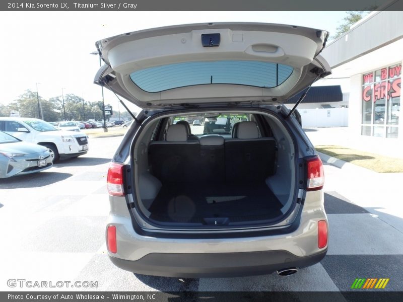 Titanium Silver / Gray 2014 Kia Sorento LX