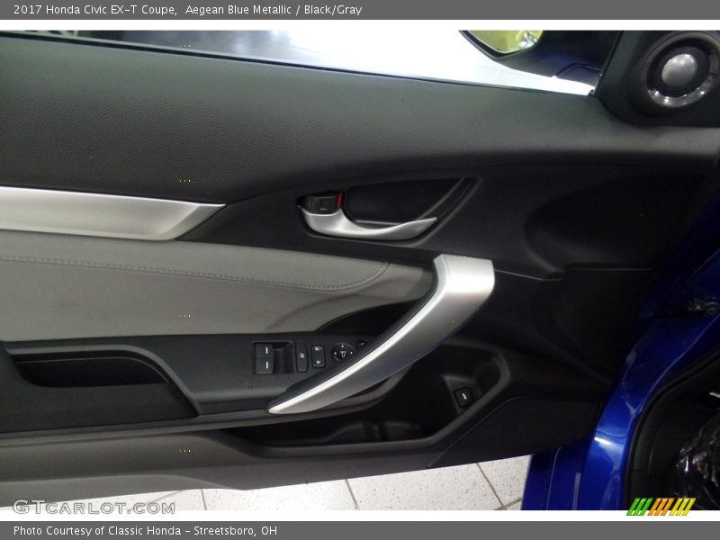 Door Panel of 2017 Civic EX-T Coupe