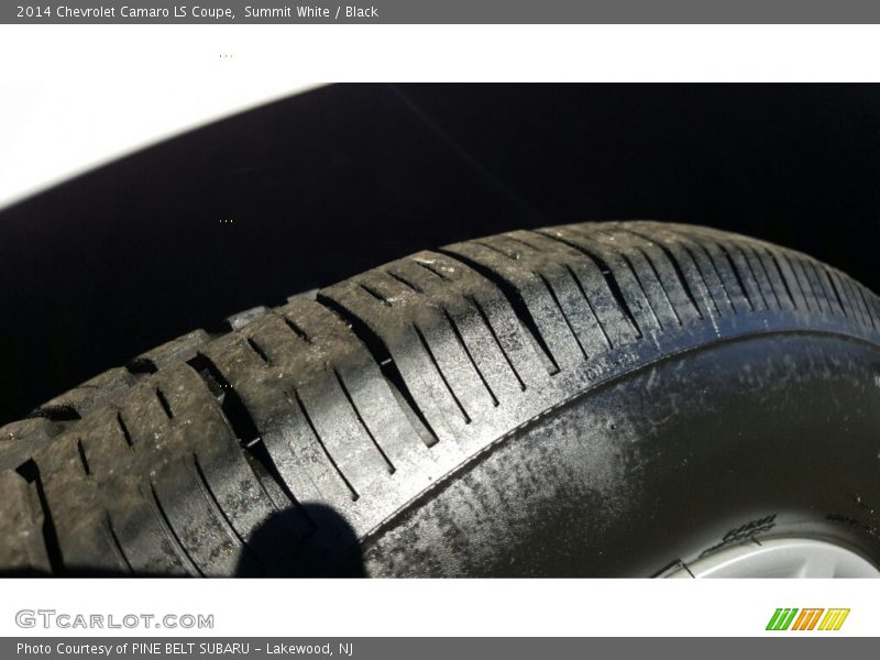Summit White / Black 2014 Chevrolet Camaro LS Coupe