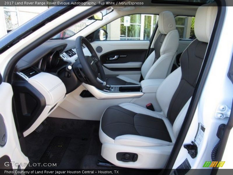  2017 Range Rover Evoque Autobiography Ivory/Espresso Interior