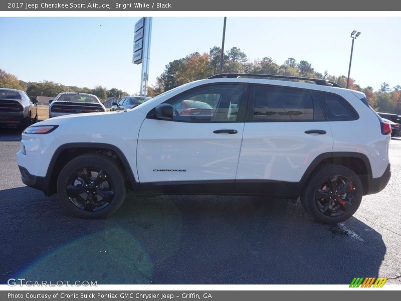 Bright White / Black 2017 Jeep Cherokee Sport Altitude