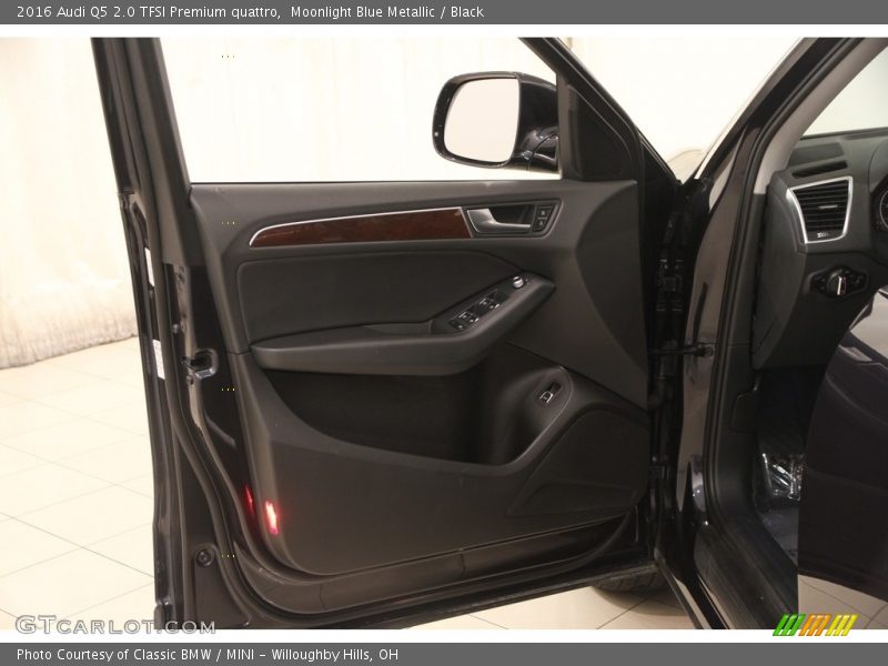 Moonlight Blue Metallic / Black 2016 Audi Q5 2.0 TFSI Premium quattro